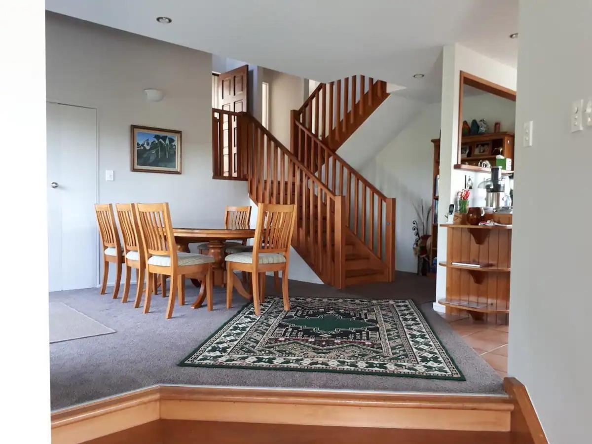 Apartamento Peaceful And Close To Town Whangarei Exterior foto